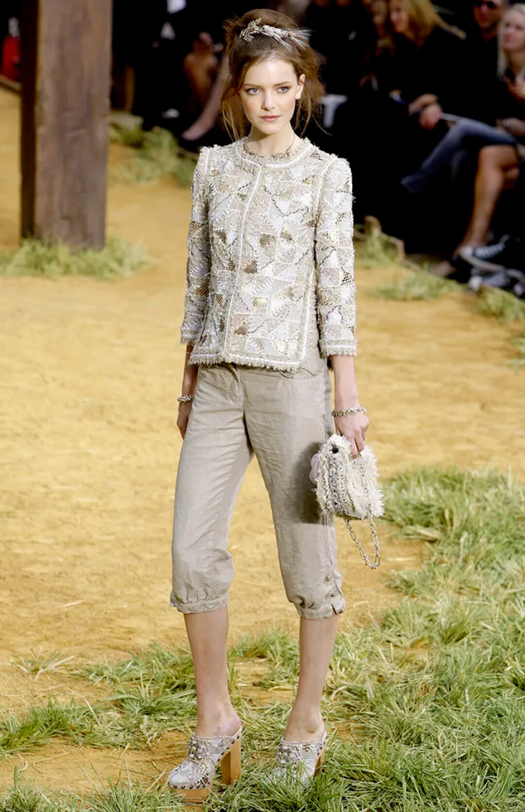 Chanel, Vintage Voyage, 22 900 руб.