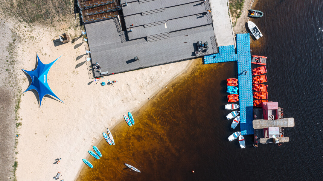 Пляж и прокат лодок и сапов на Верхневыксунском пруду