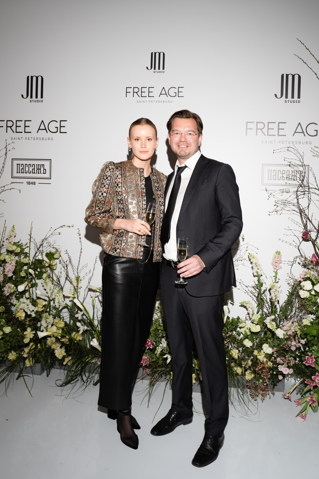 Дмитрий Абрамов. Анна Зотова