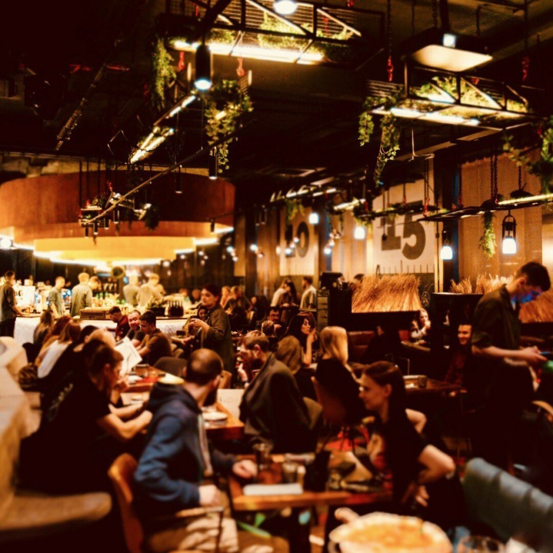 Комплексное оснащение кухни ресторана и бара отеля "AZIMUT" Переславль