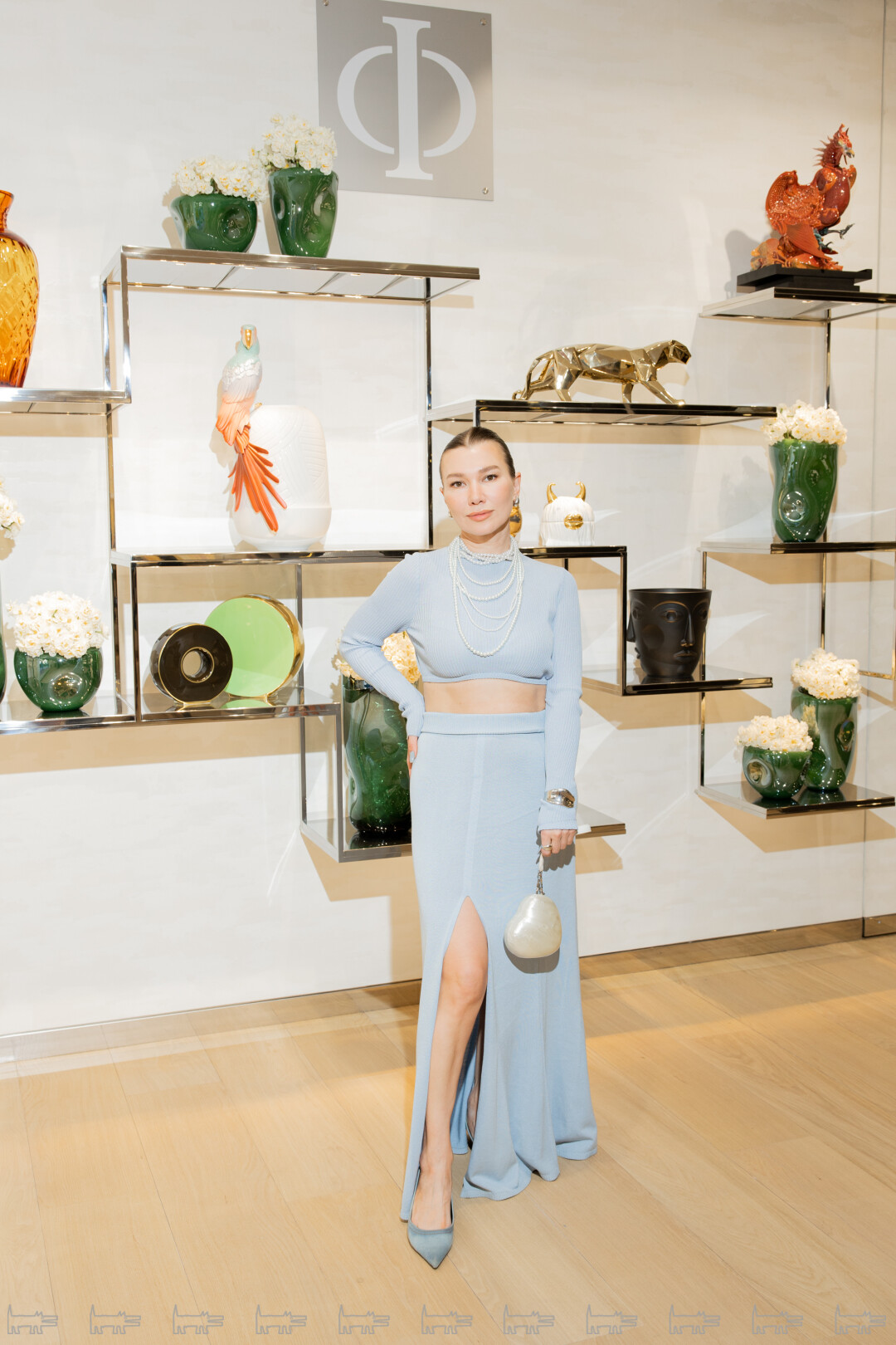 Лена Голова