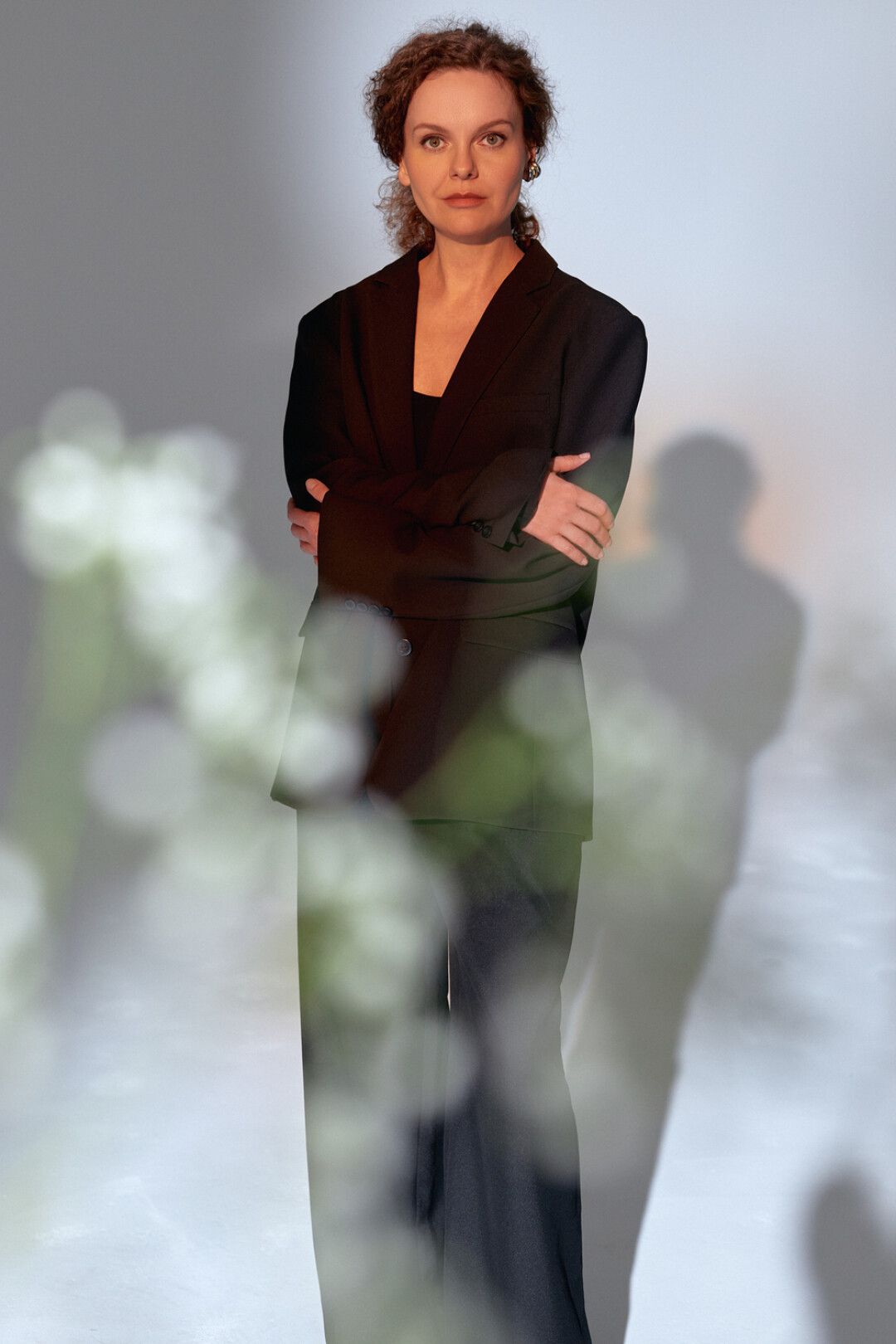 На Елене: костюм Studio 29, кафф Aloud (Poison Drop)