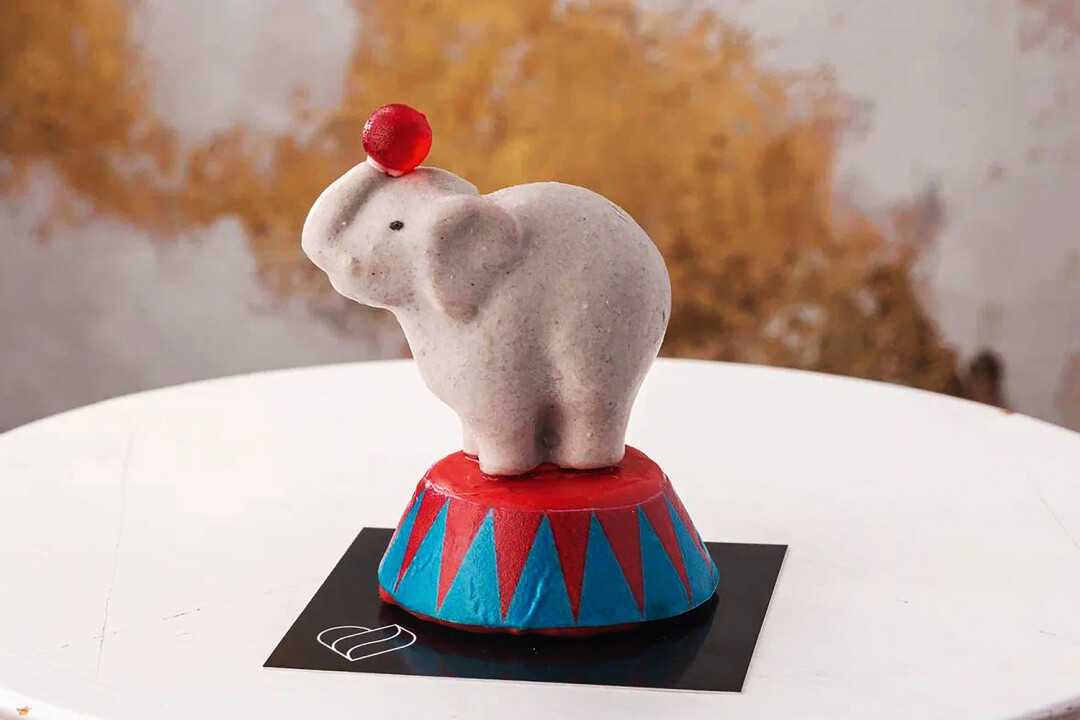 Слоны из коллекции «Цирк» в Cherchez la Tarte с йогуртом, инжиром и гречкой