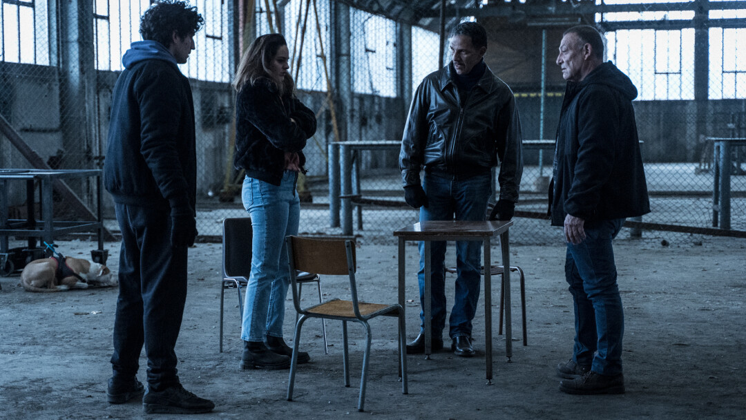 «По правилам и без»