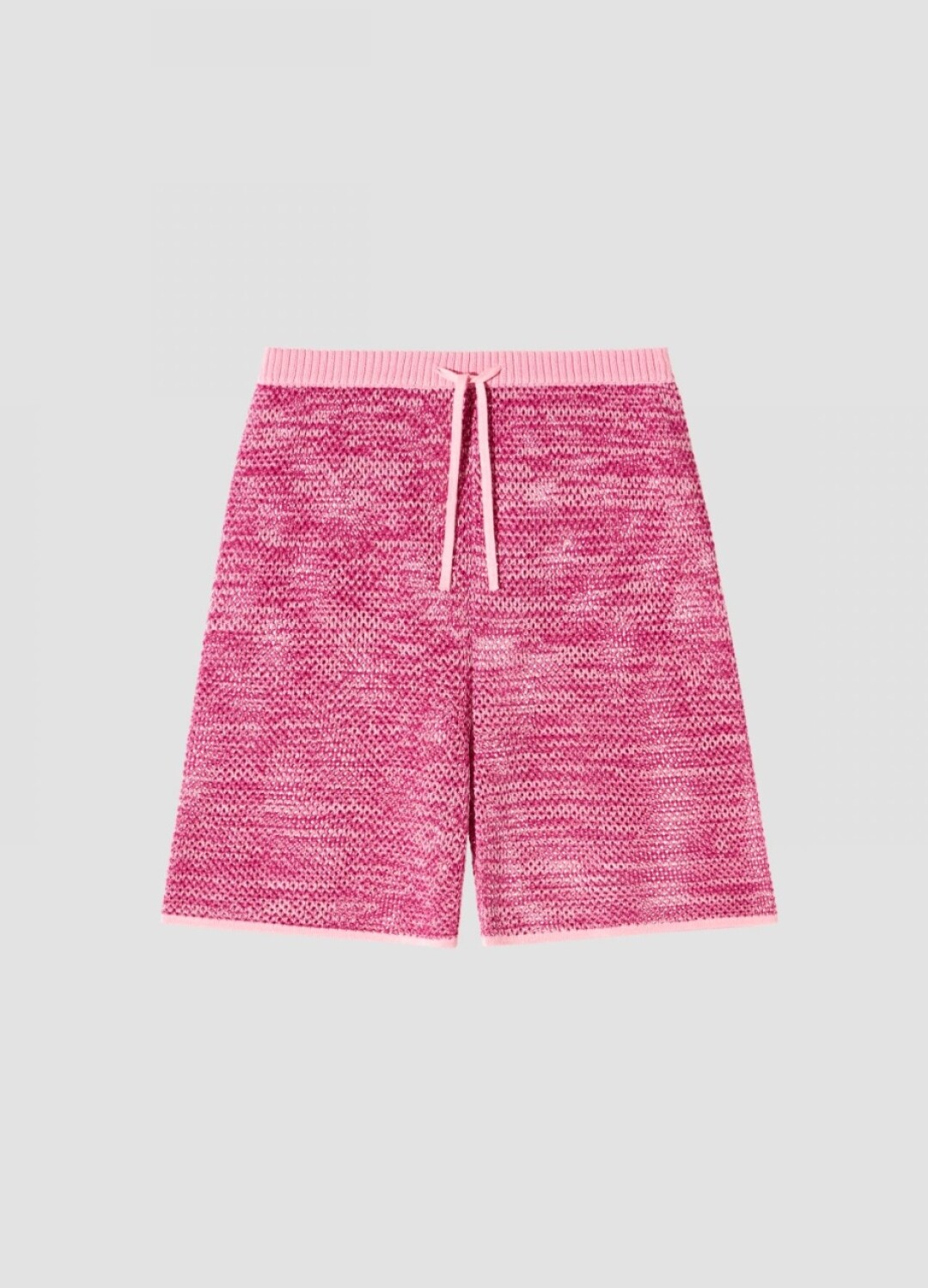 Monochrome, 16 000 руб.