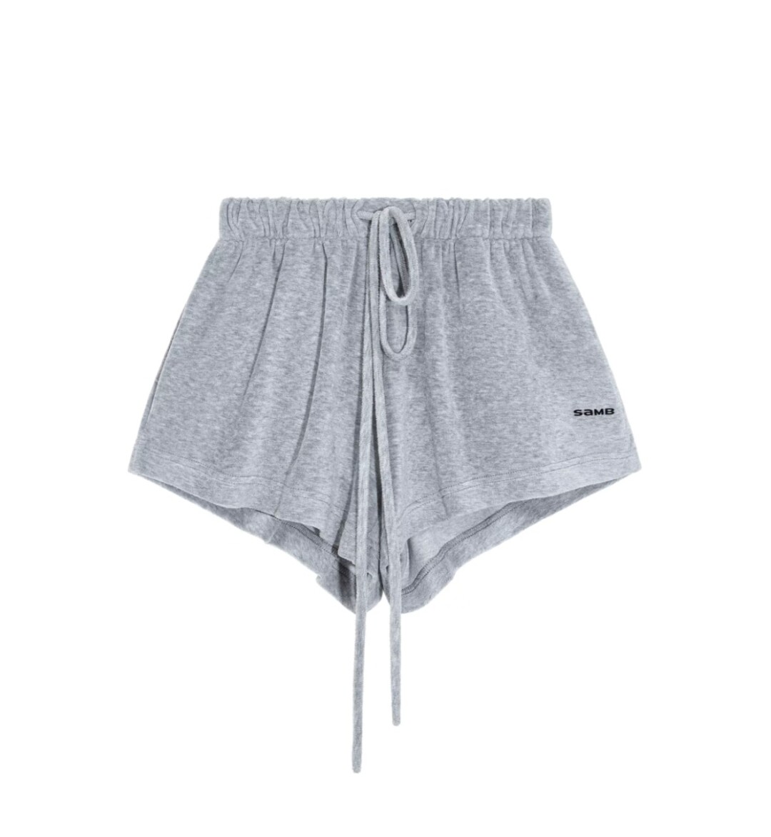 Selected, 9 500 руб.