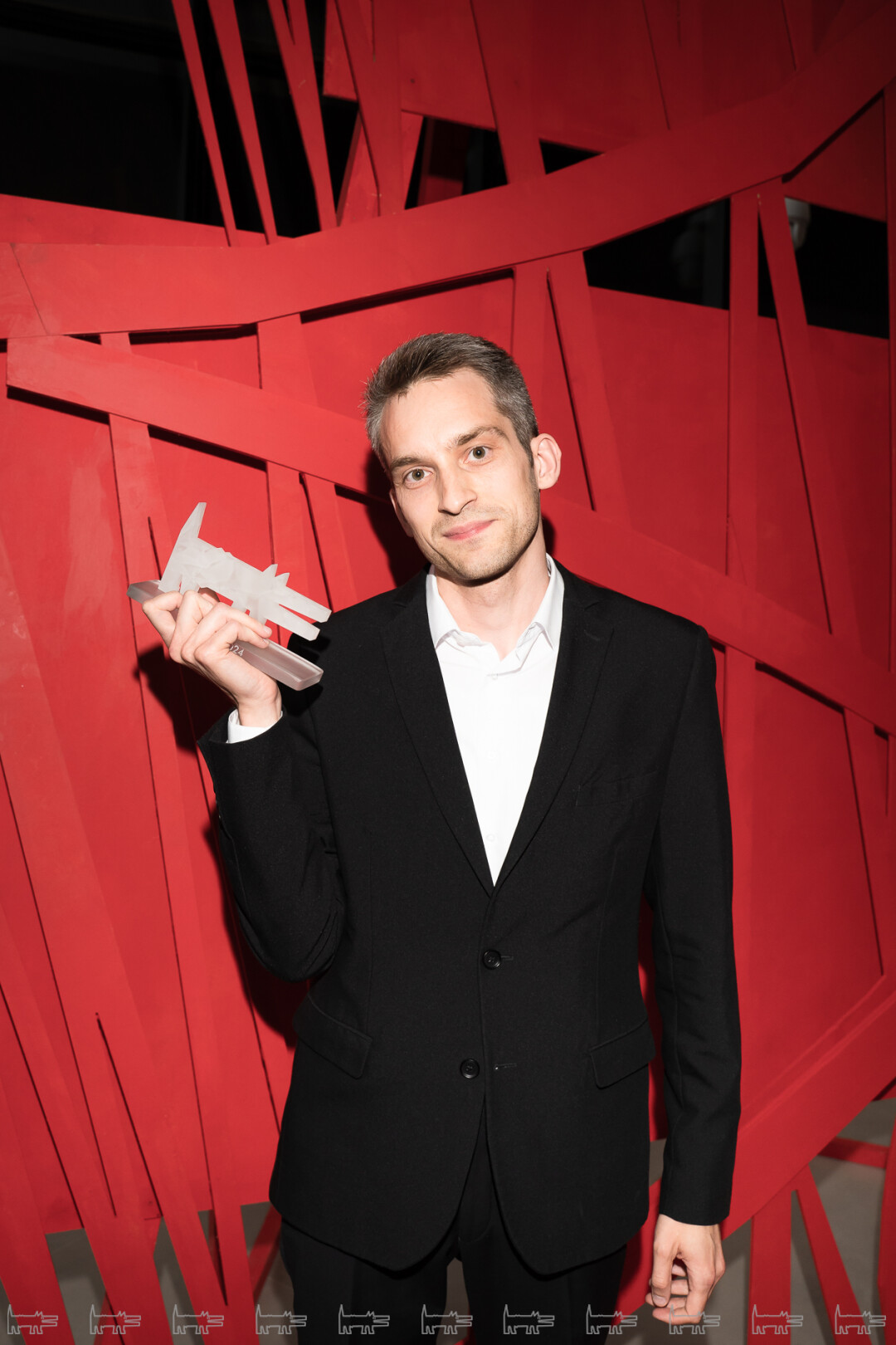 Антон Секисов