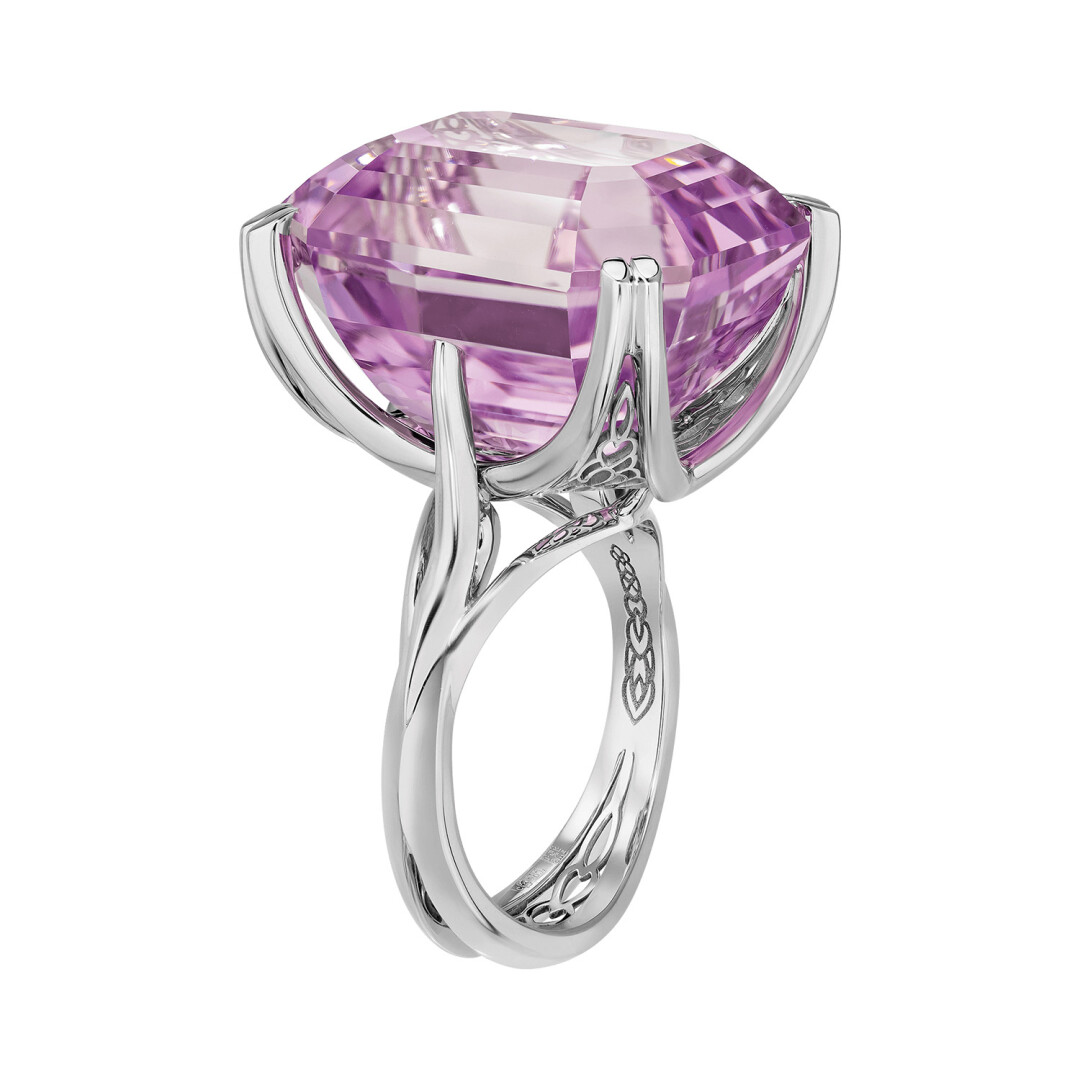 Maxim Demidov, от 1 056 400 руб.