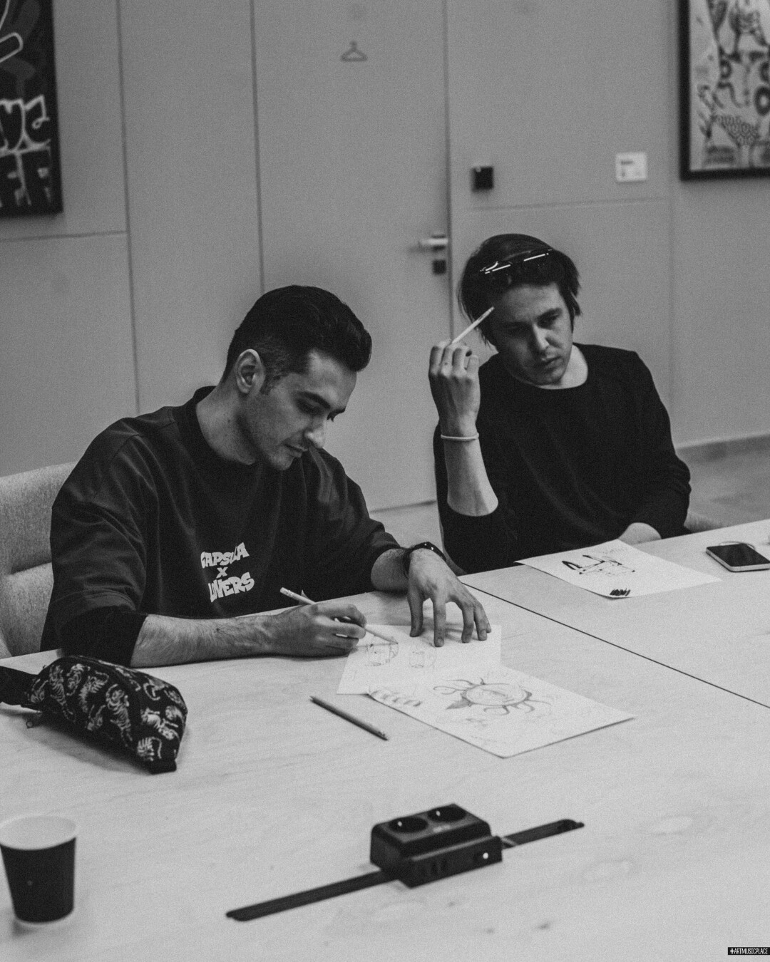 Художники Тимур Utro и Радик Мусин