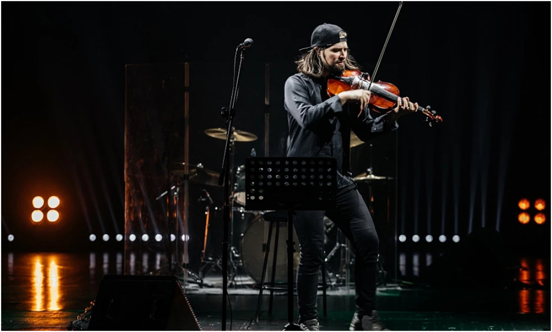 Концерт «Мировые рок-хиты на виолончелях»