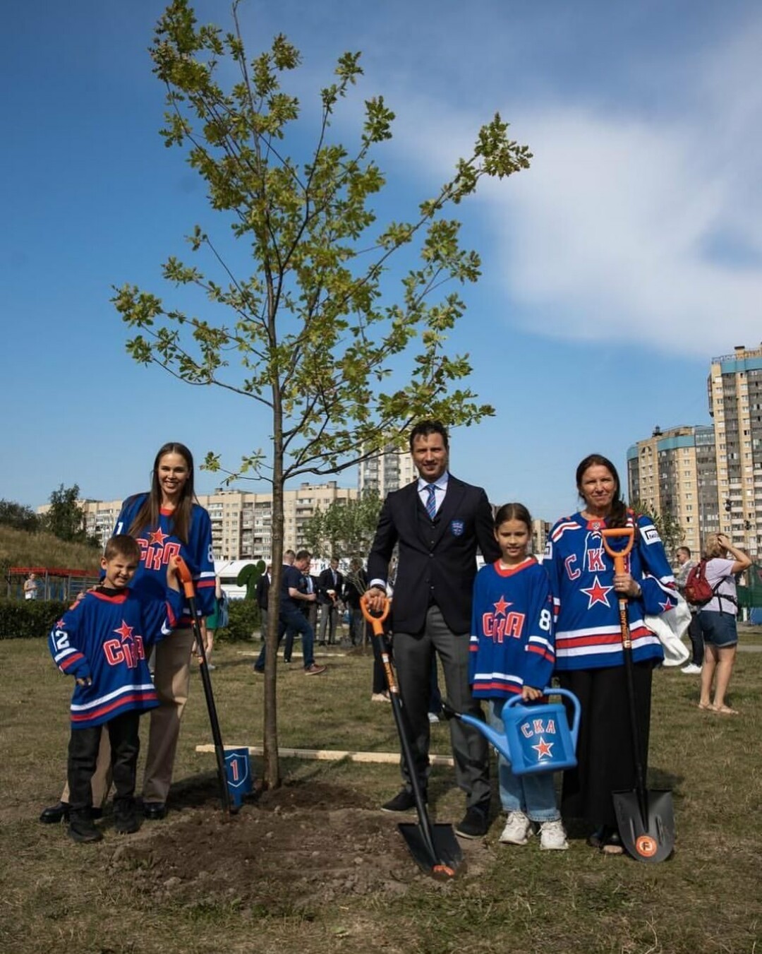 Роман Ротенберг. Галина Кеда с детьми