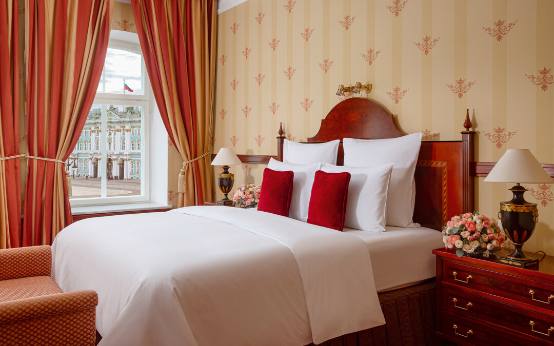 Представительский люкс с видом на Дворцовую площадь