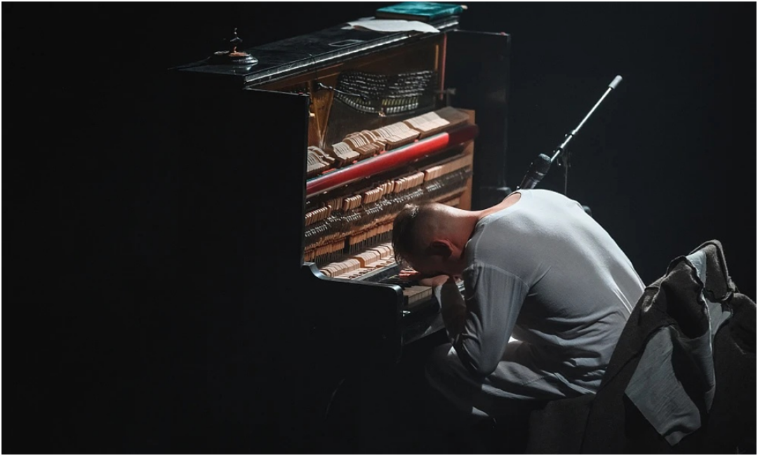 Спектакль «Последняя ночь последнего царя»