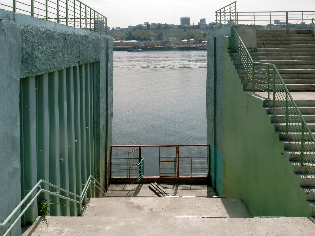 Зеленая пристань на Стрелке