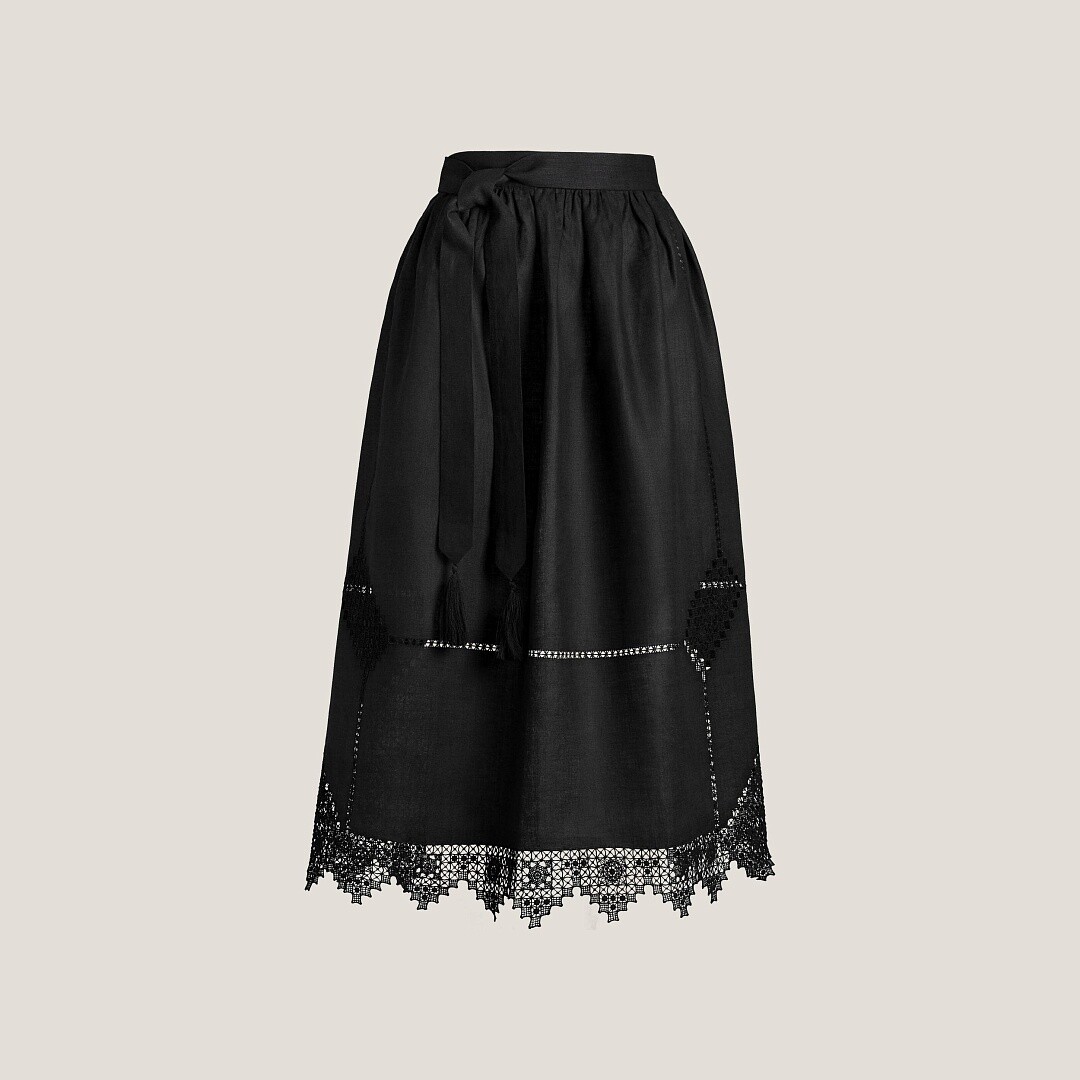 Крестецкая строчка, 73 000 руб.