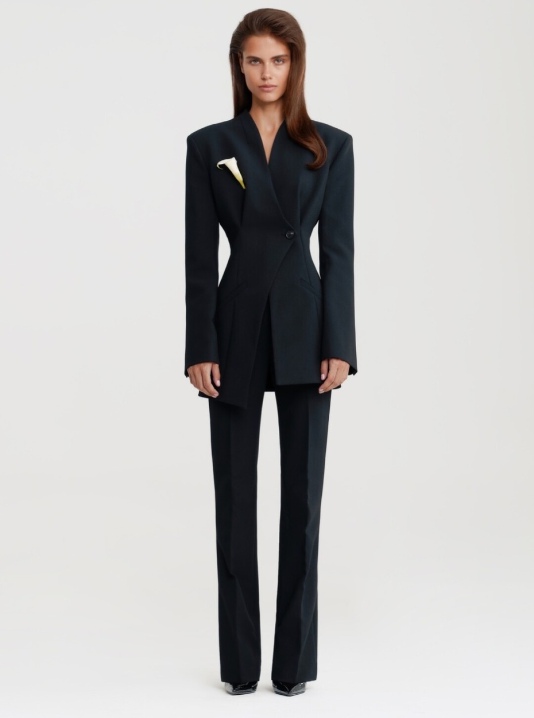 Namelazz, 33 900 руб.