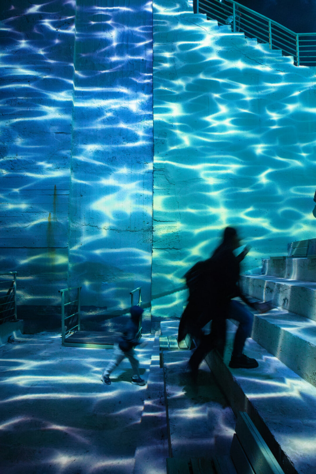 Инсталляция «Погружение» на фестивале Intervals 2023 года.