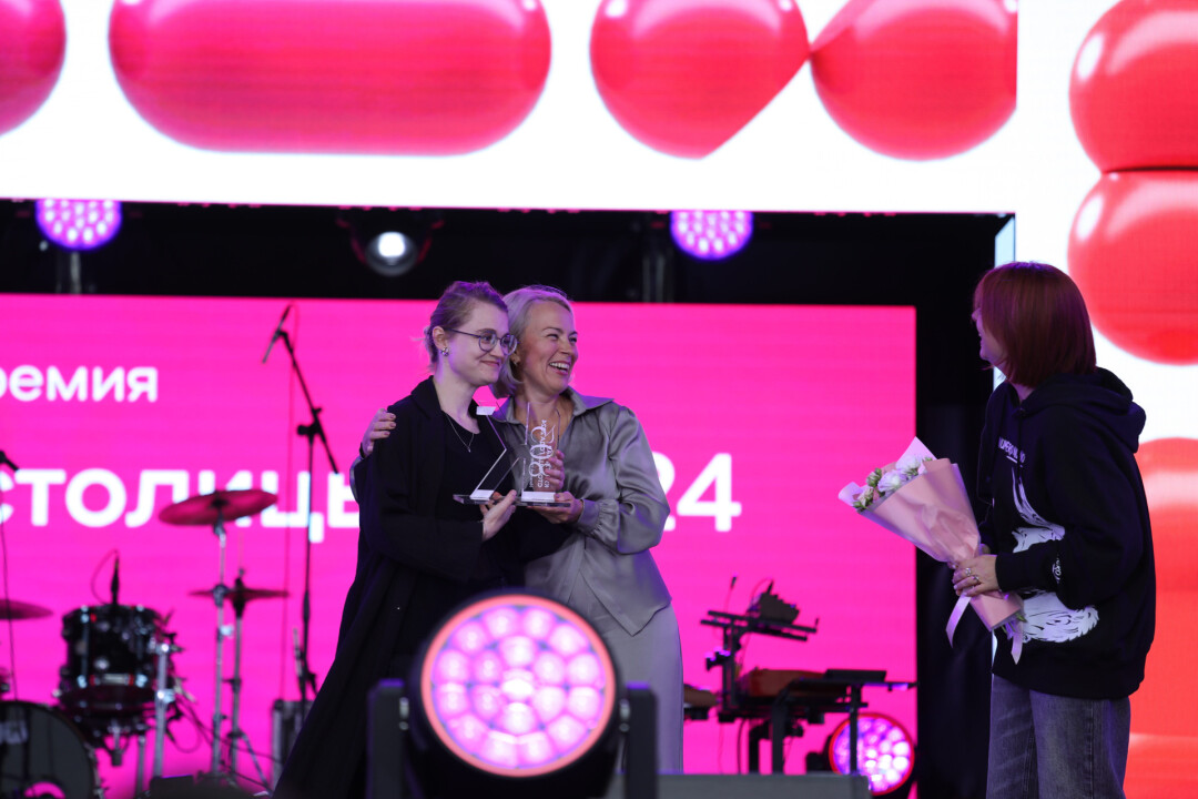 Майя Ковальски, Светлана Гуляева, Илона Лапшина