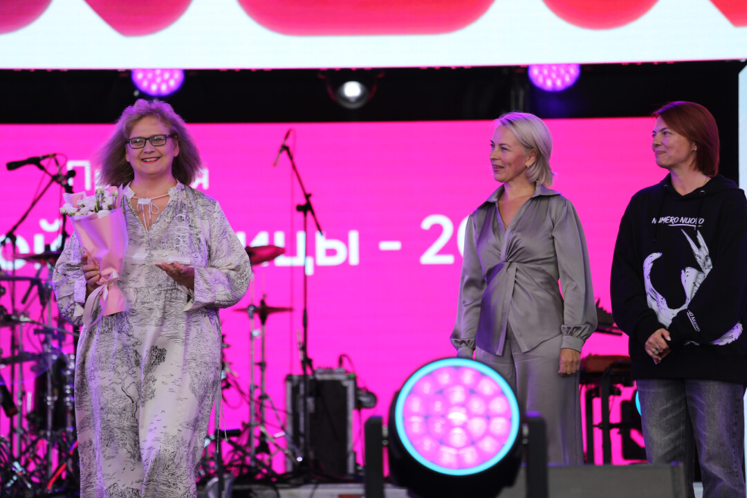 Татьяна Гартман, Светлана Гуляева и Илона Лапшина