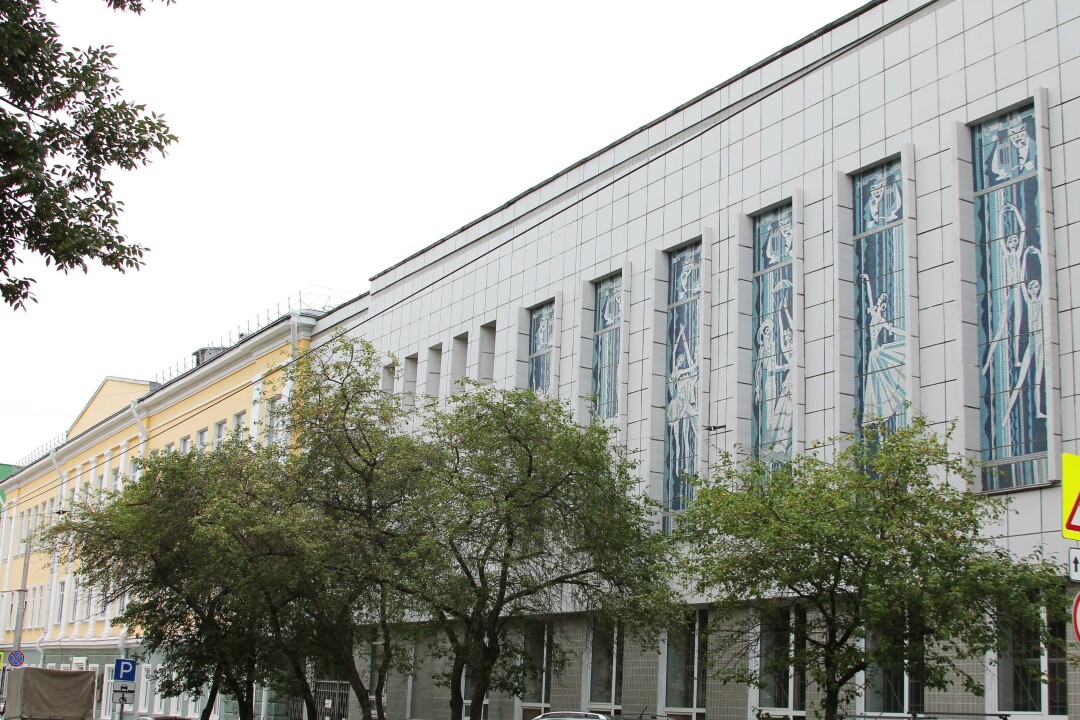 Мозаичное панно «Балет» на Петропавловской, 20. Автор: Вадим Голубев