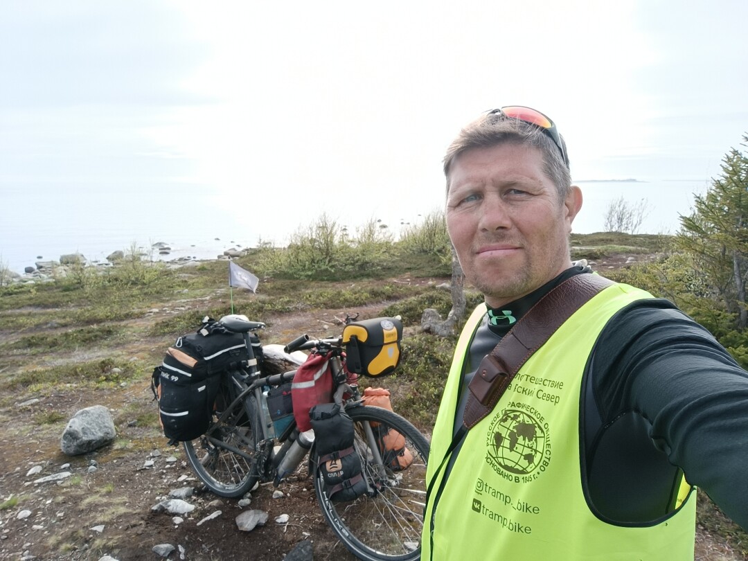 Александр Иванов