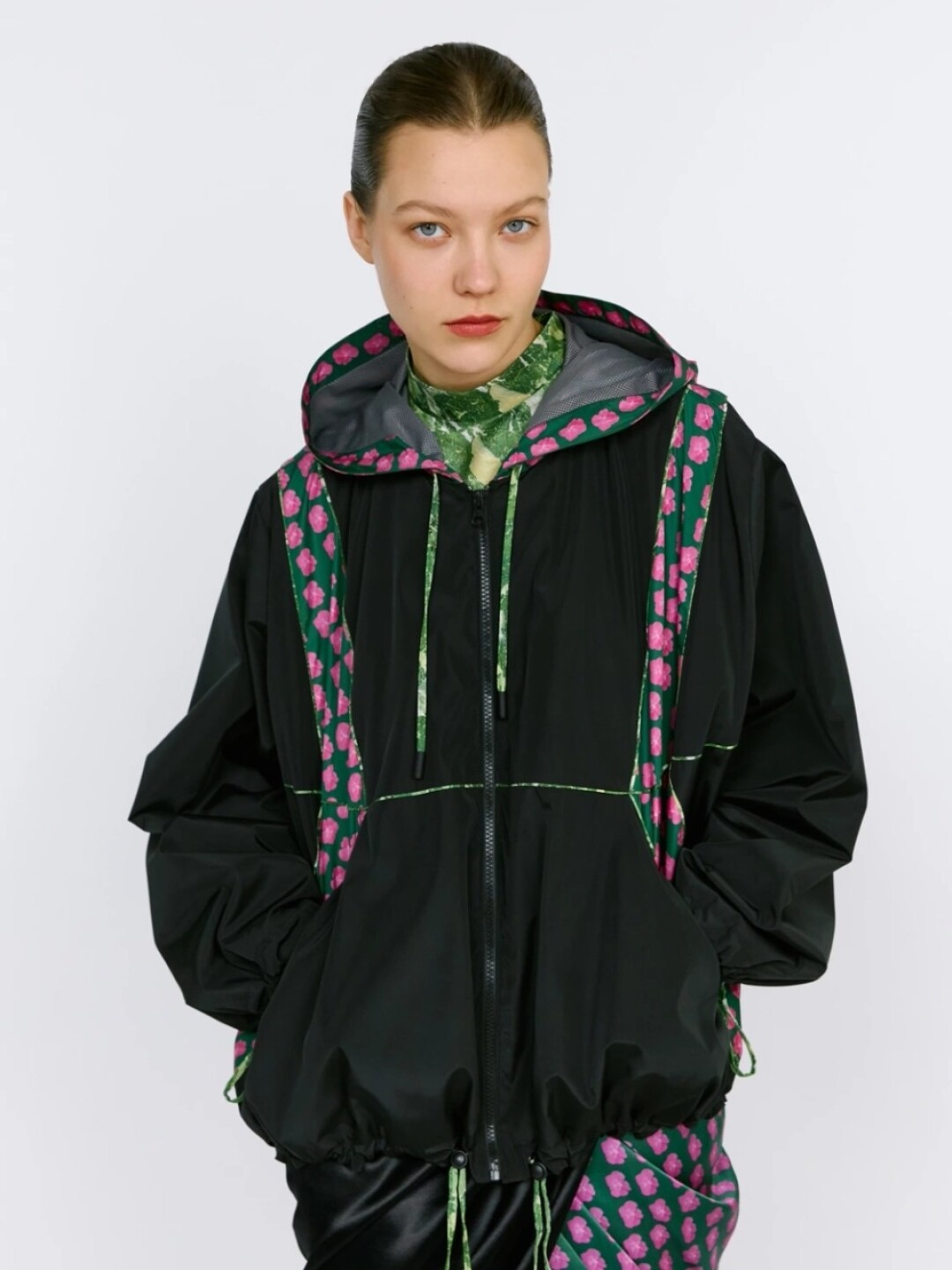 Ola Ola, 23 595 руб.