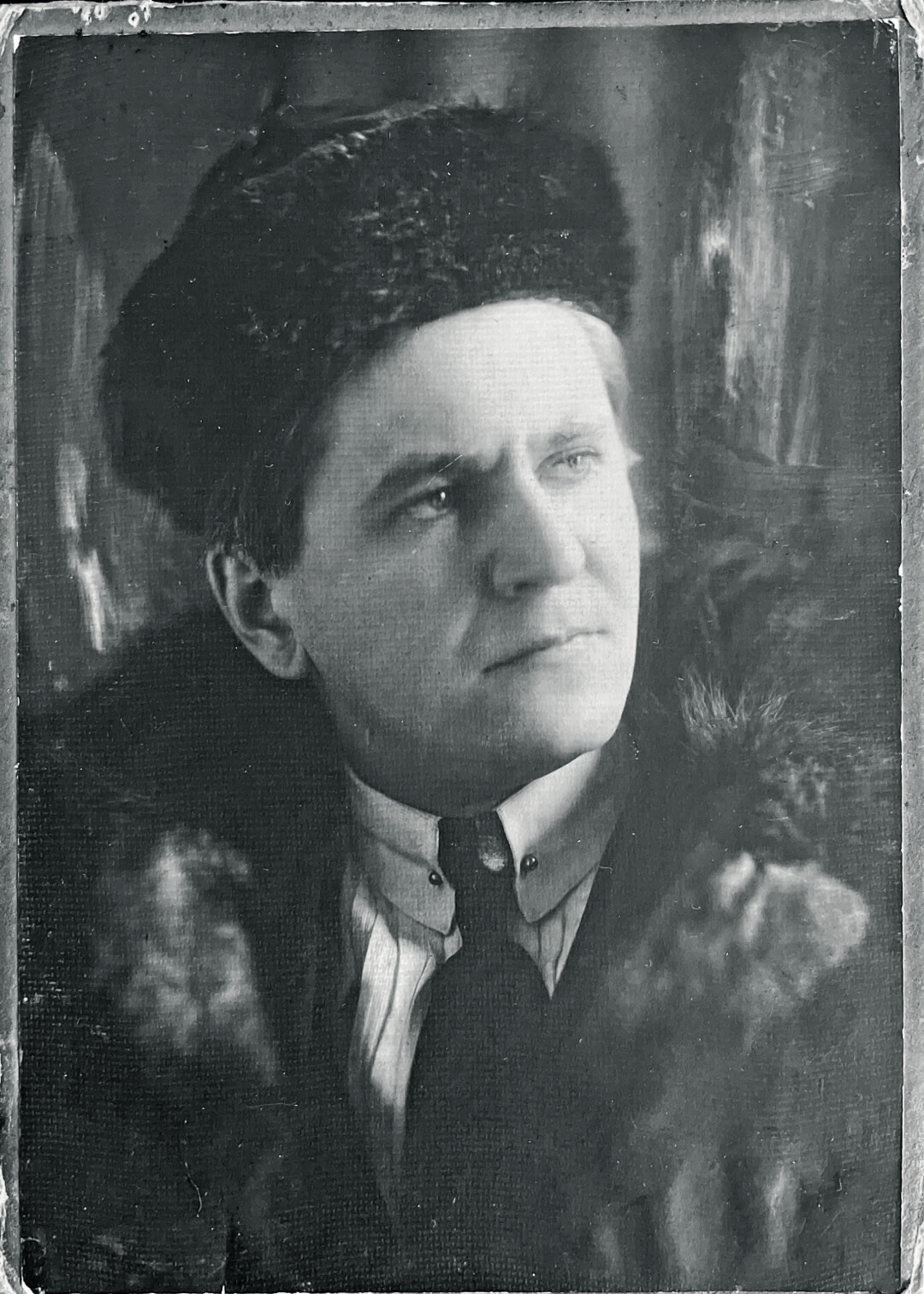 Петр Владимирович Бехтерев, инженер, изобретатель, главный конструктор конструкторского отдела Остехбюро, отец Натальи Петровны