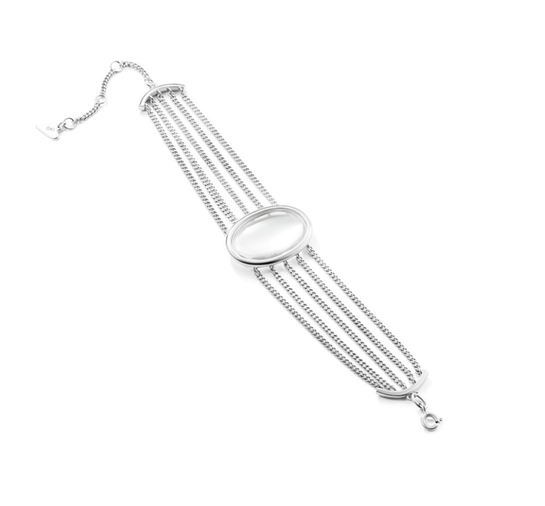 Avgvst, 25 000 руб.