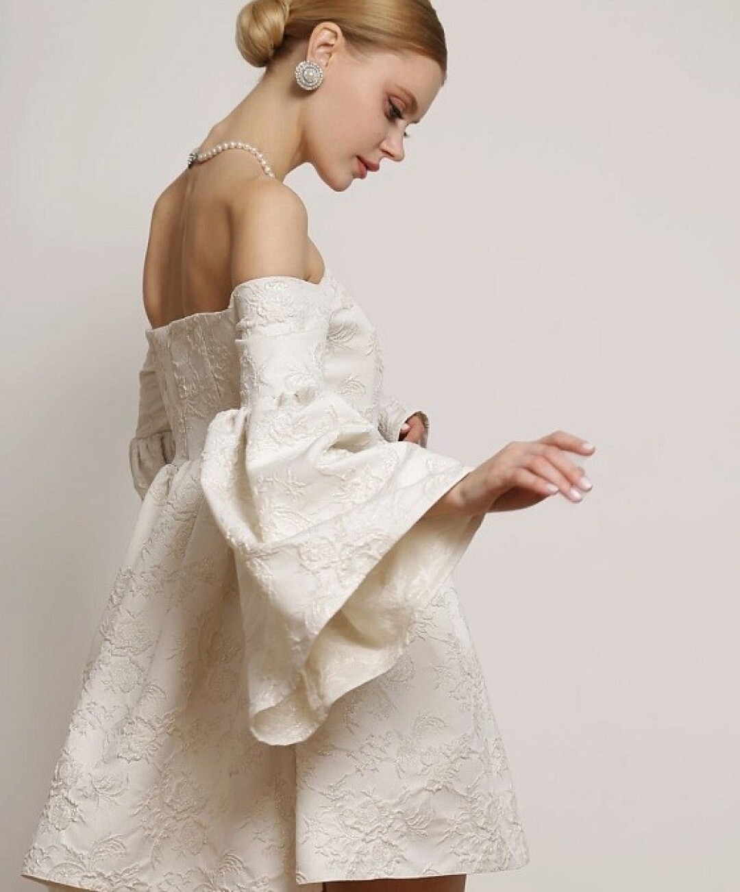 Платье Sasha Kim, 57 900 руб.