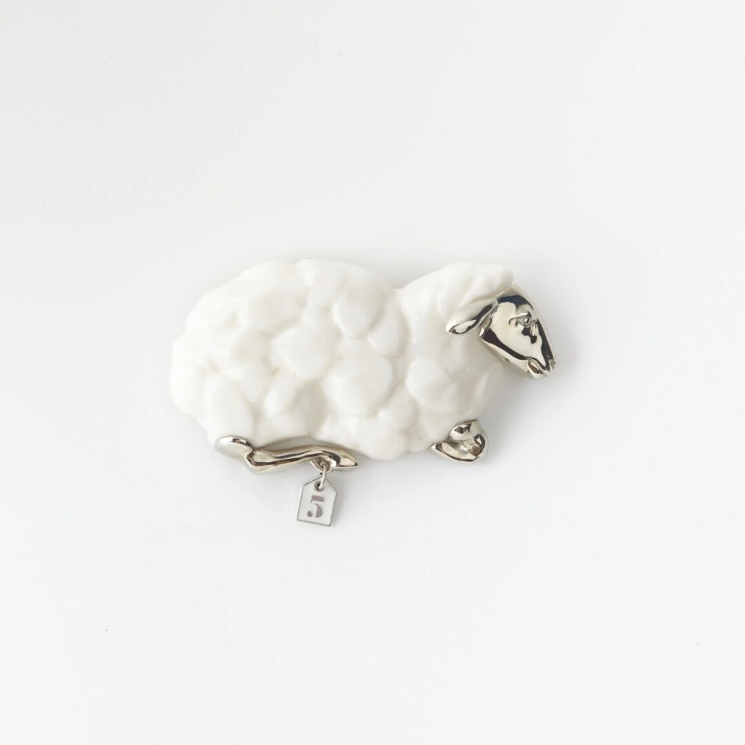 Брошь Mineral Weather, 10 500 руб.