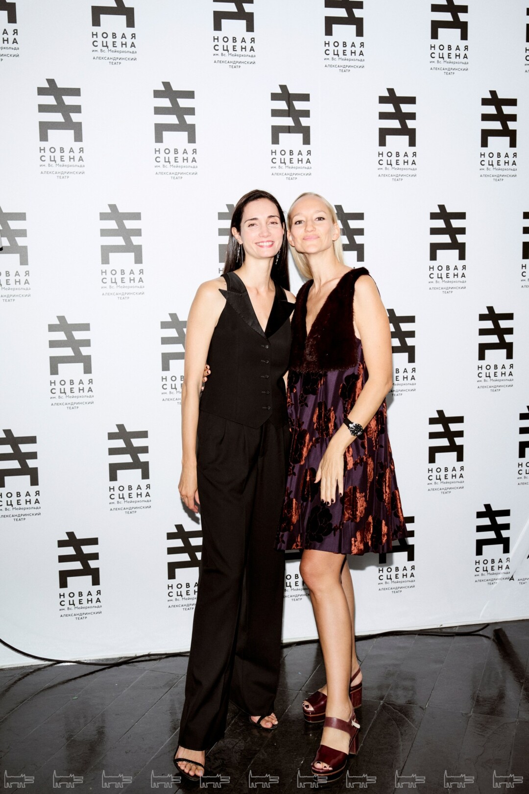 Галина Голованова-Дворянкина, Полина Сидихина