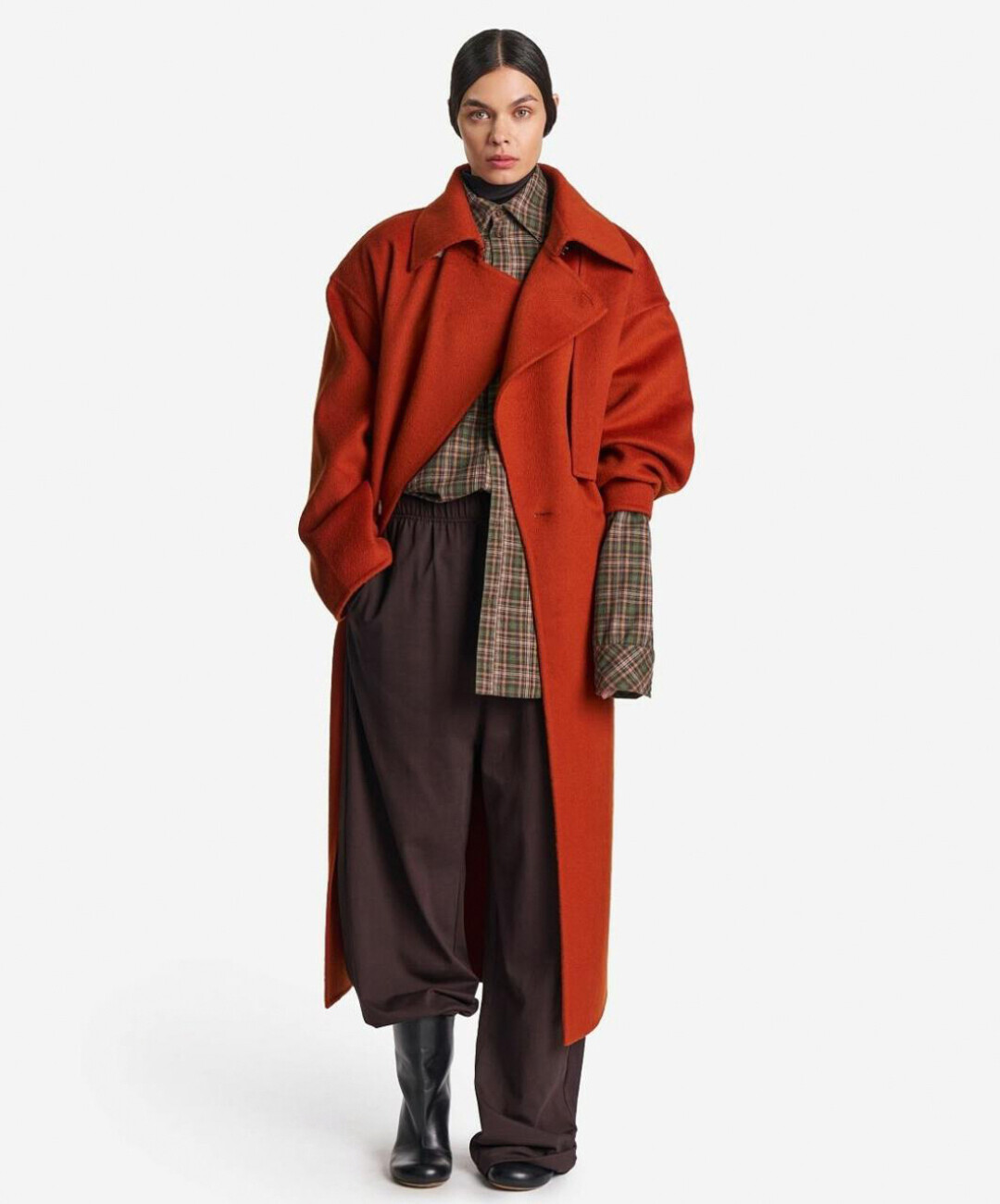 Ushatava Base, осень-зима — 2024