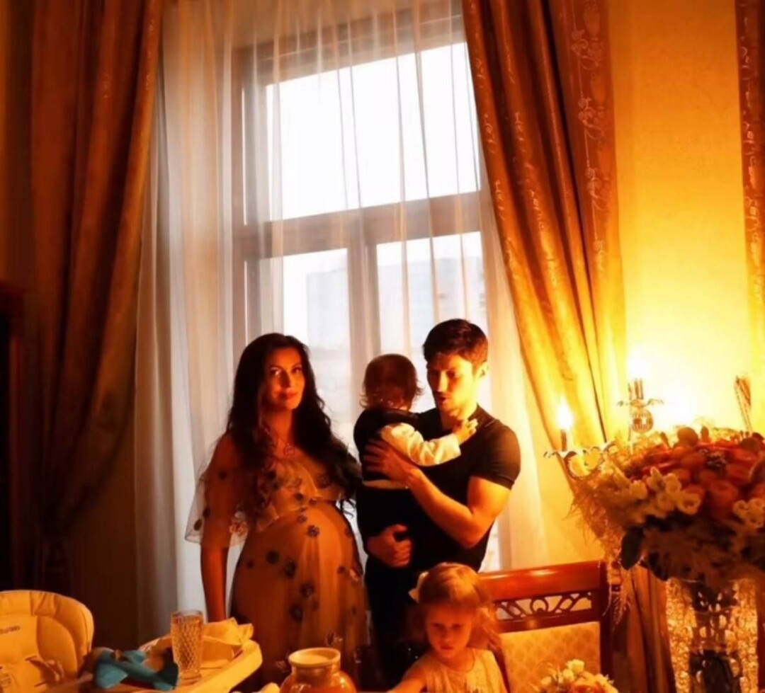 Павел Дуров. Ирина Болгар