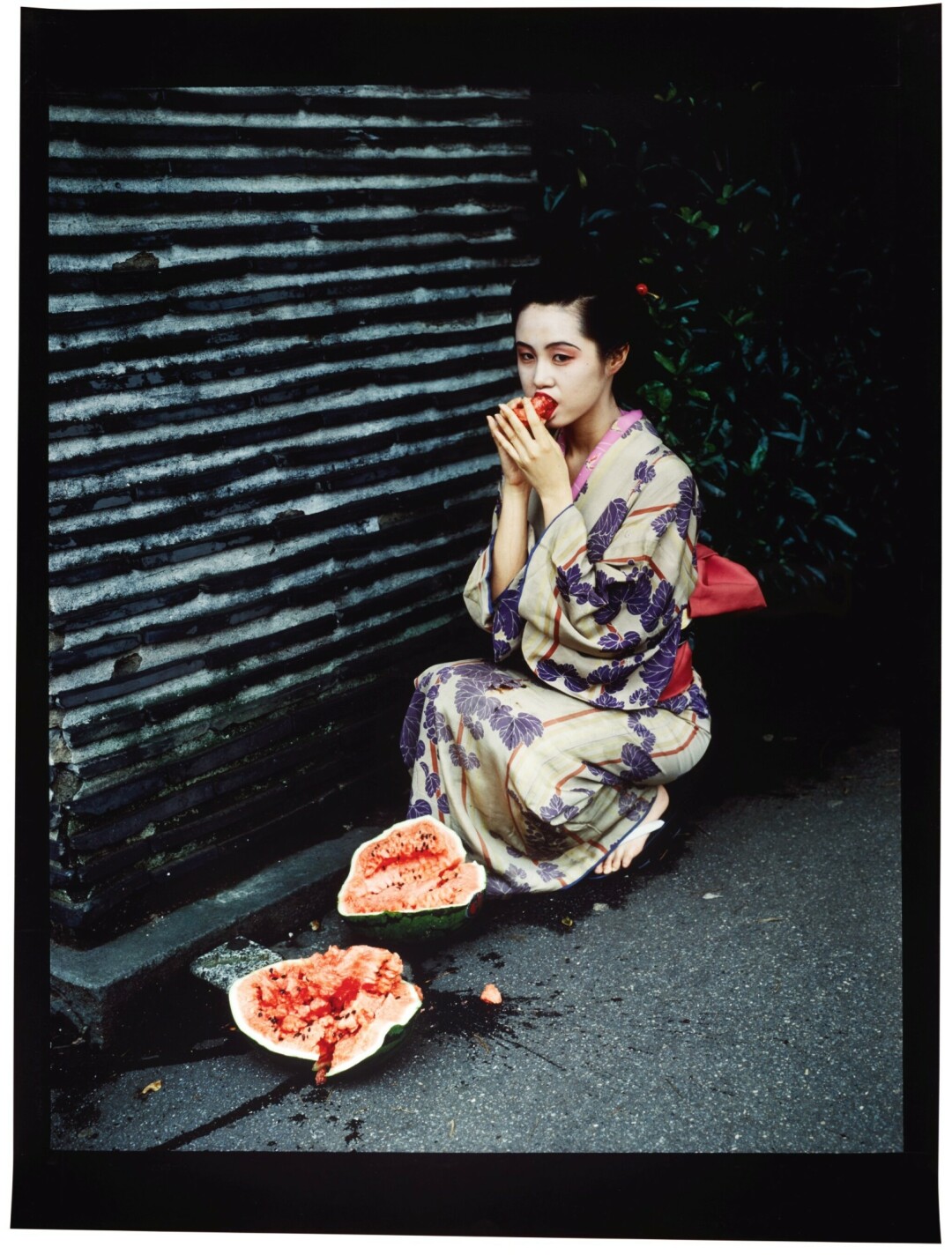 Работа фотографа Нобуеси Араки