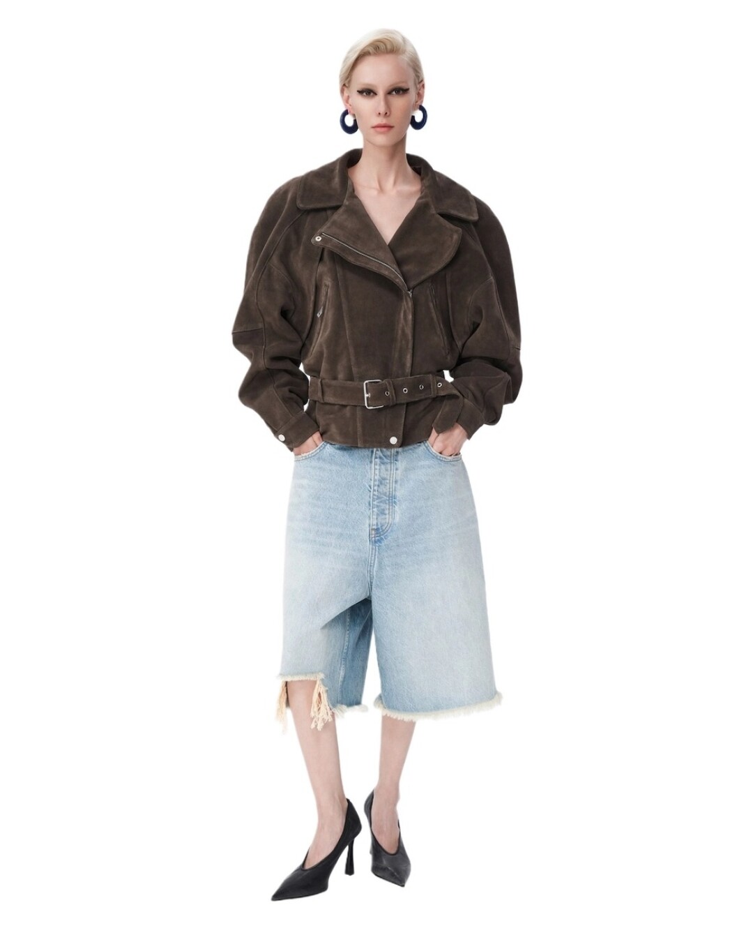 Pervert, 180 000 руб.