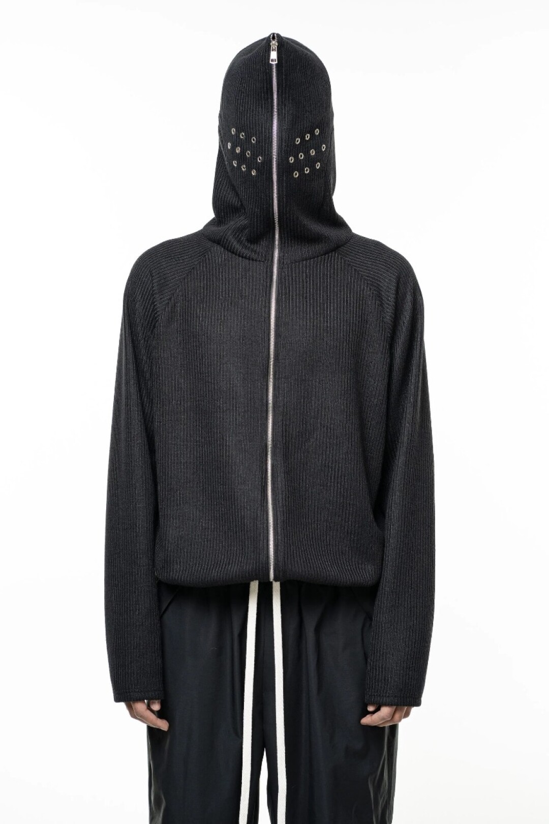 Худи Geneva, 14 000 руб.