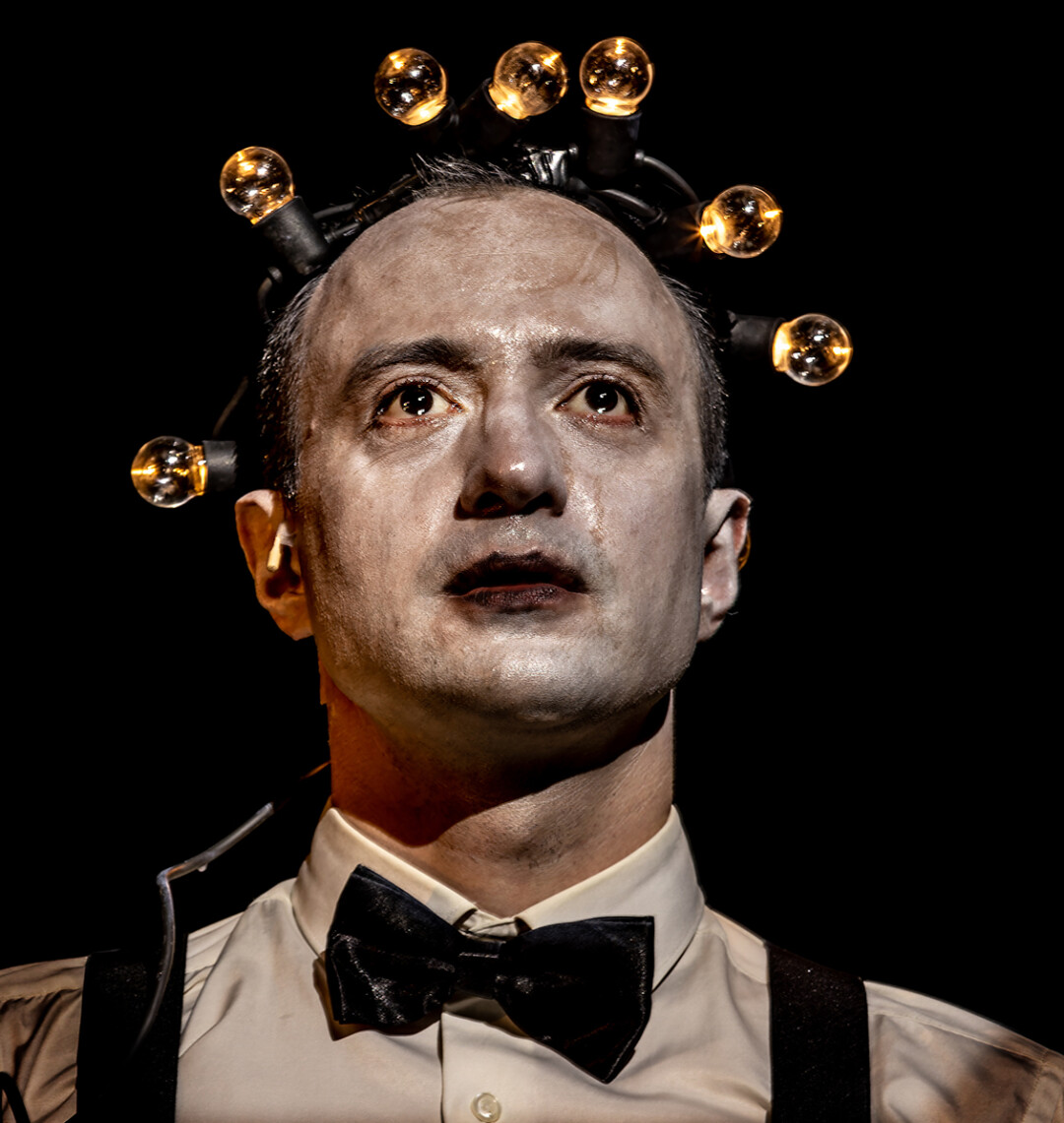 "Пир во время чумы"