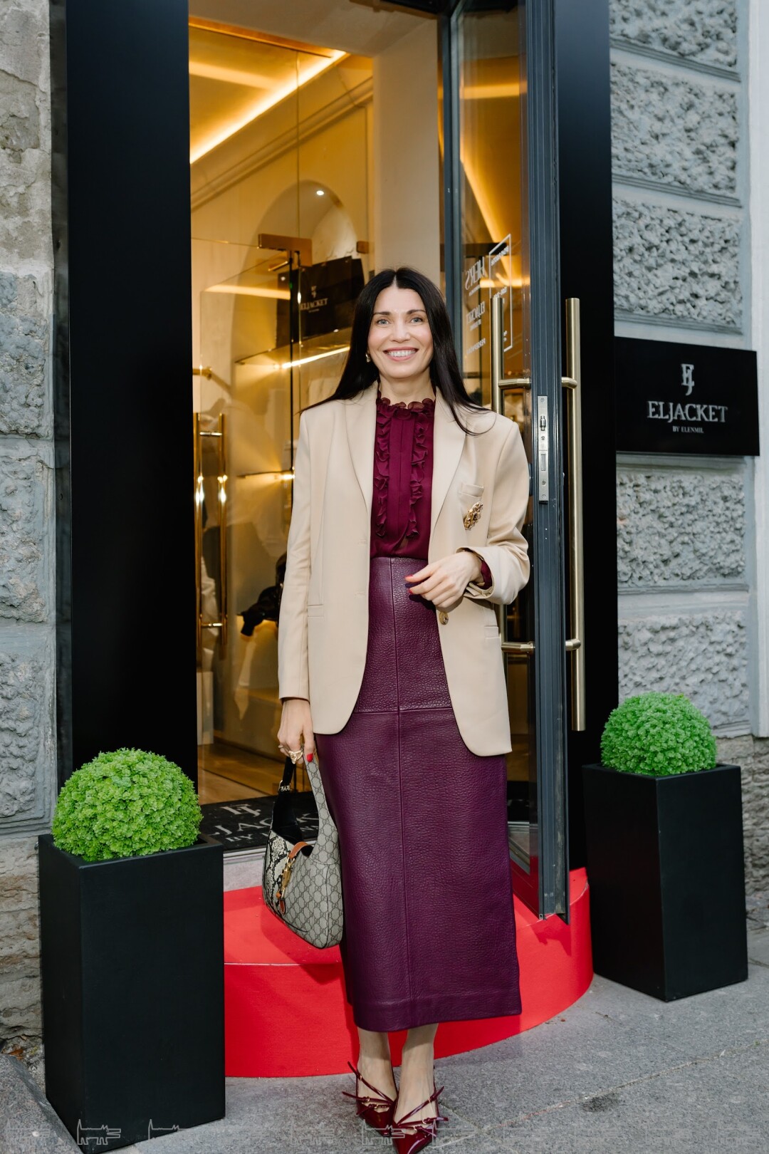 Елена Романова