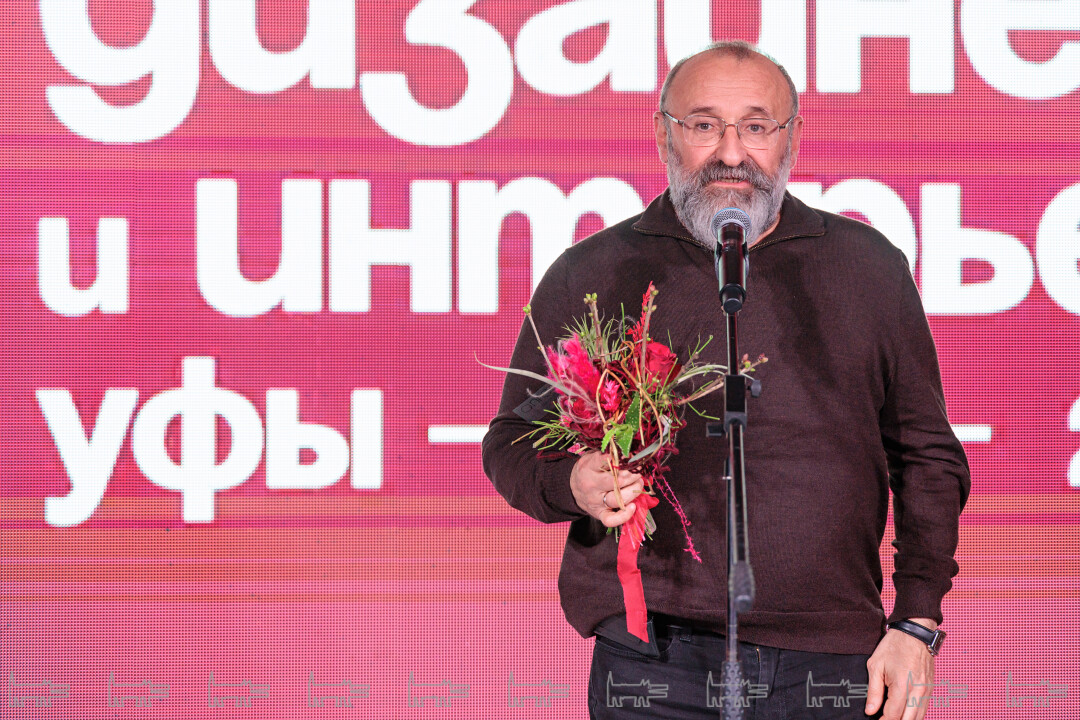 Леонид Дубинский