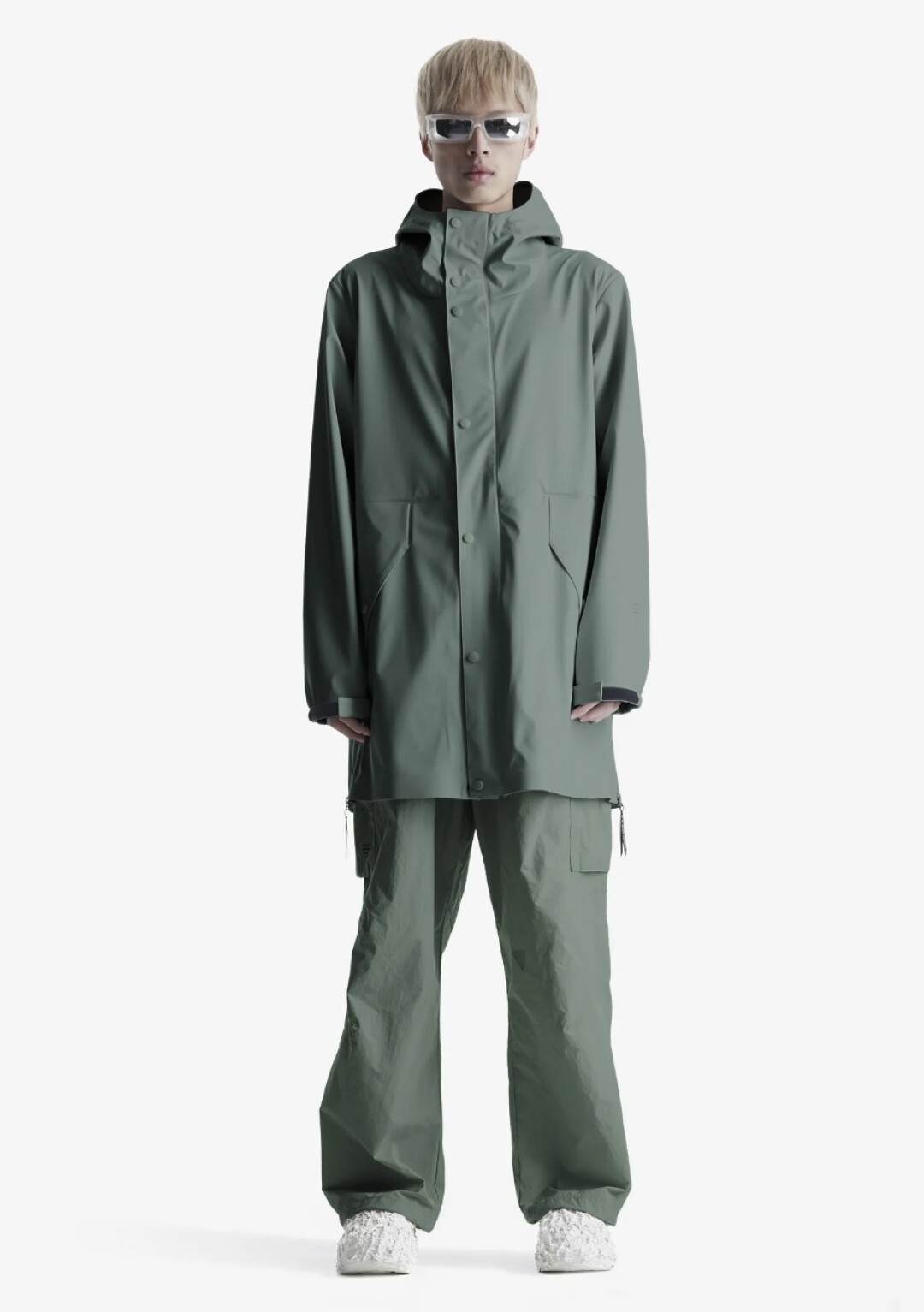 Плащ Krakatau, 7 990 руб.