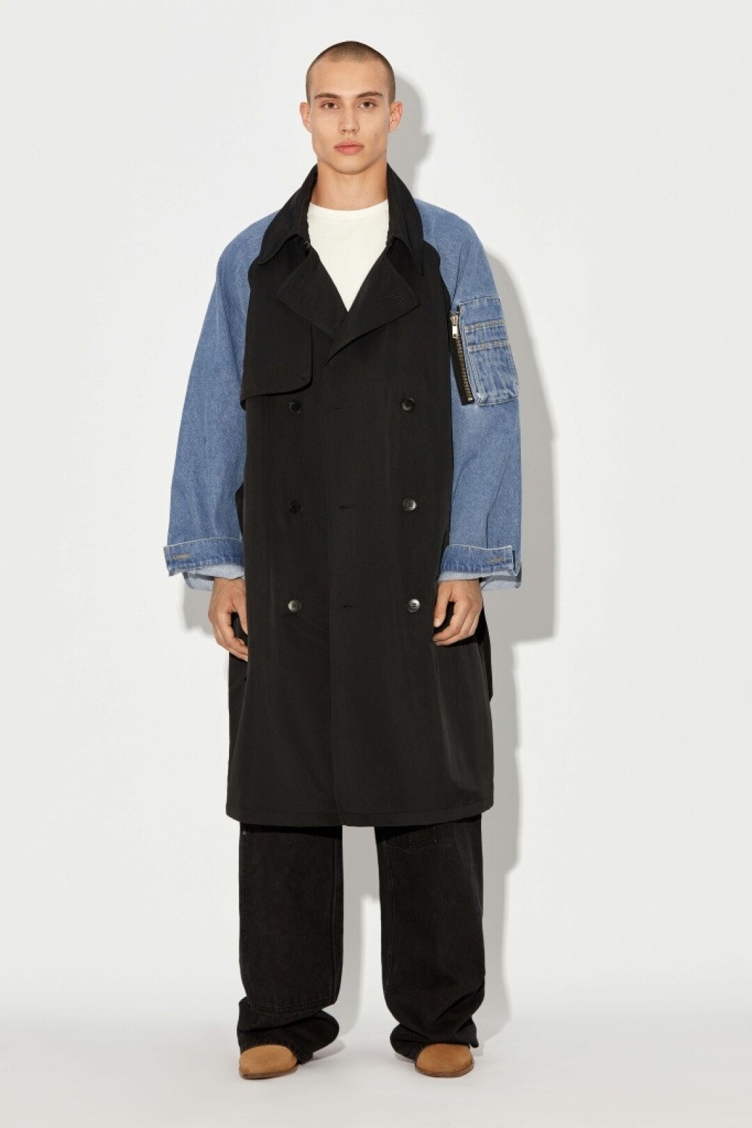 Тренч Red September, 60 000 руб.