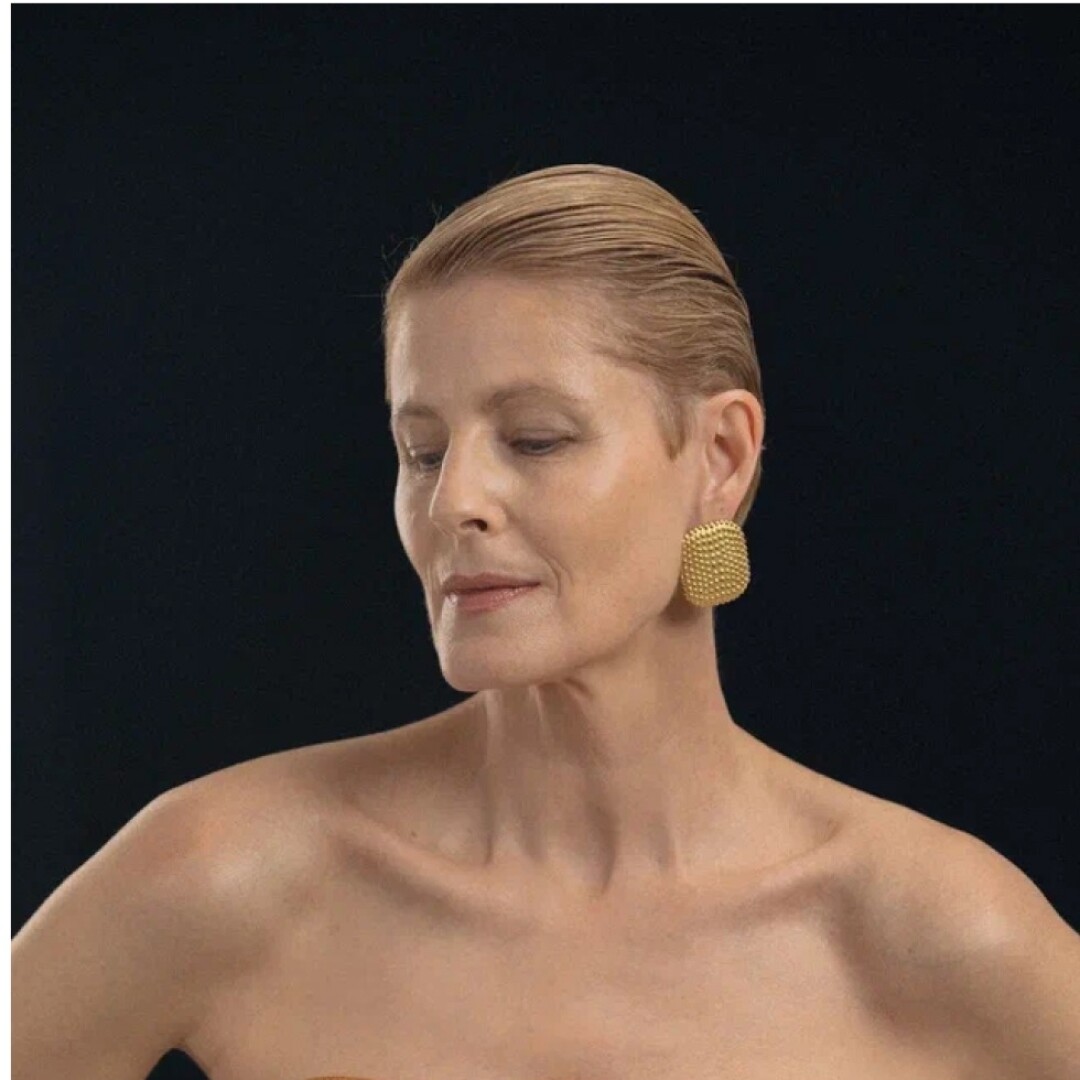 Statements, 30 000 руб.