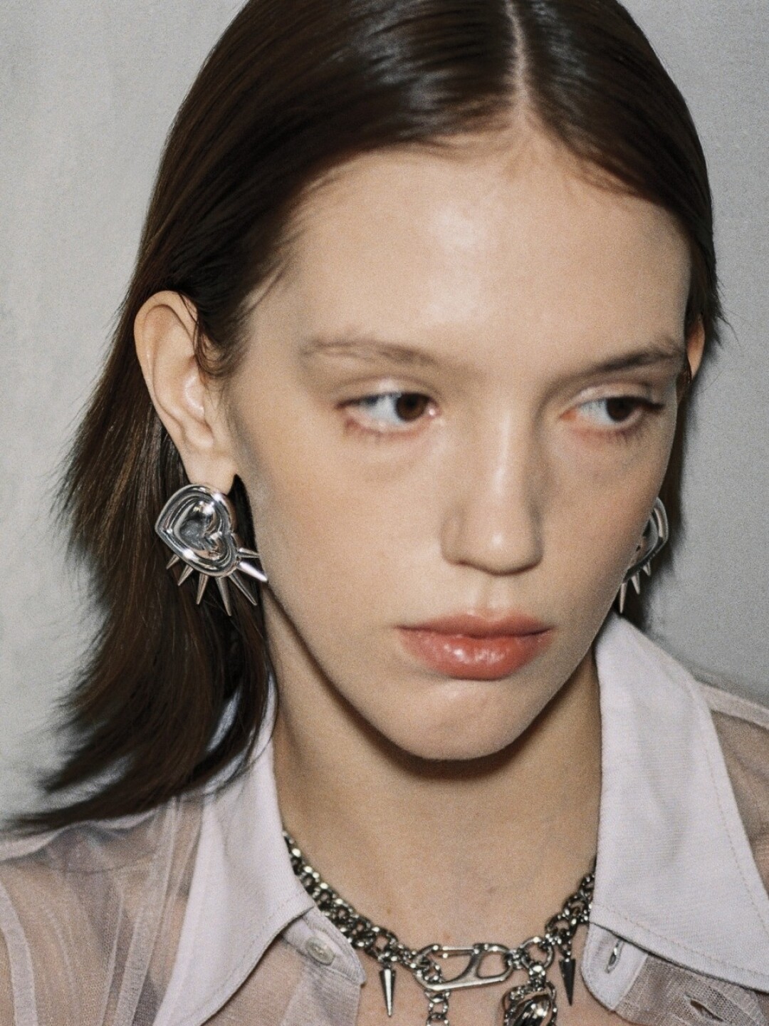 Omut, 25 800 руб.