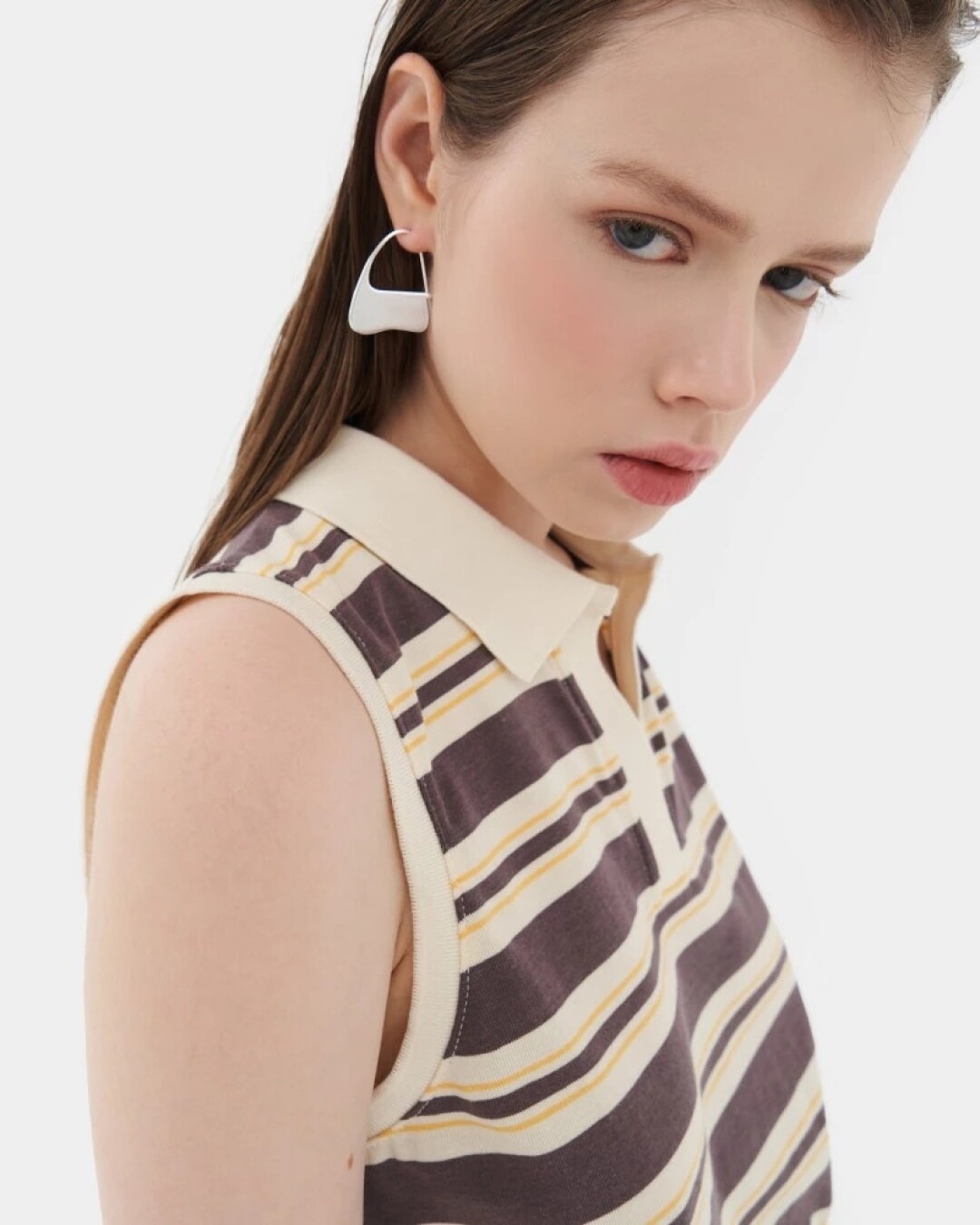 Arny Praht, 2 535 руб.