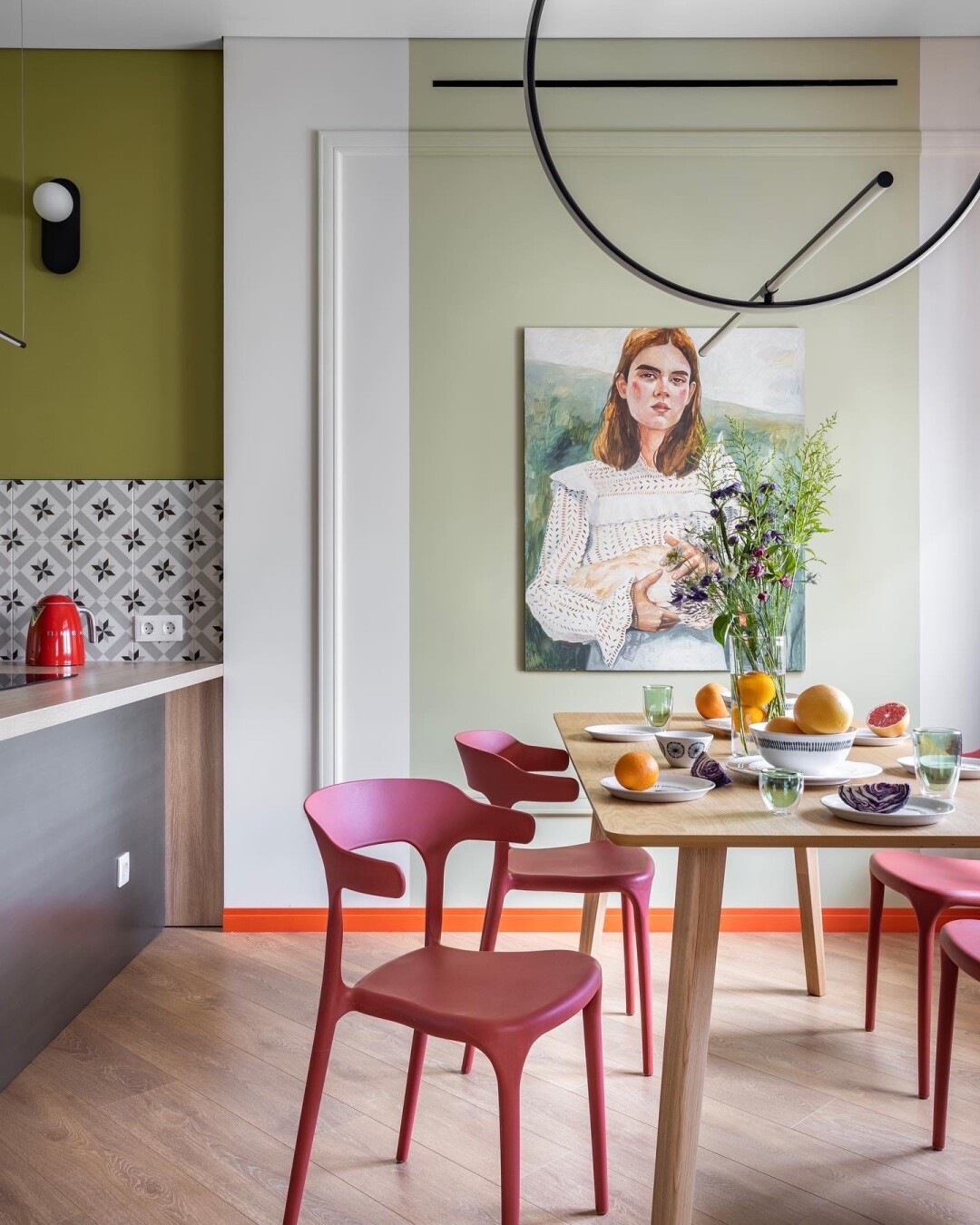 Работа Алисы Дьяковой Memories в интерьере Лауры Галинуровой