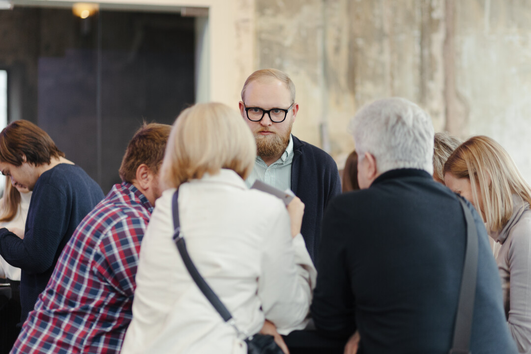 Неофициальная часть деловой сессии, галерея современного искусства Futuro Gallery