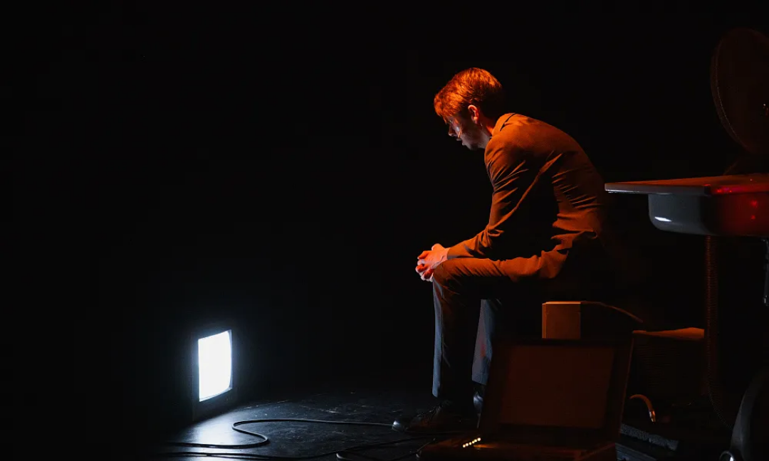 Спектакль «Сережа очень тупой»