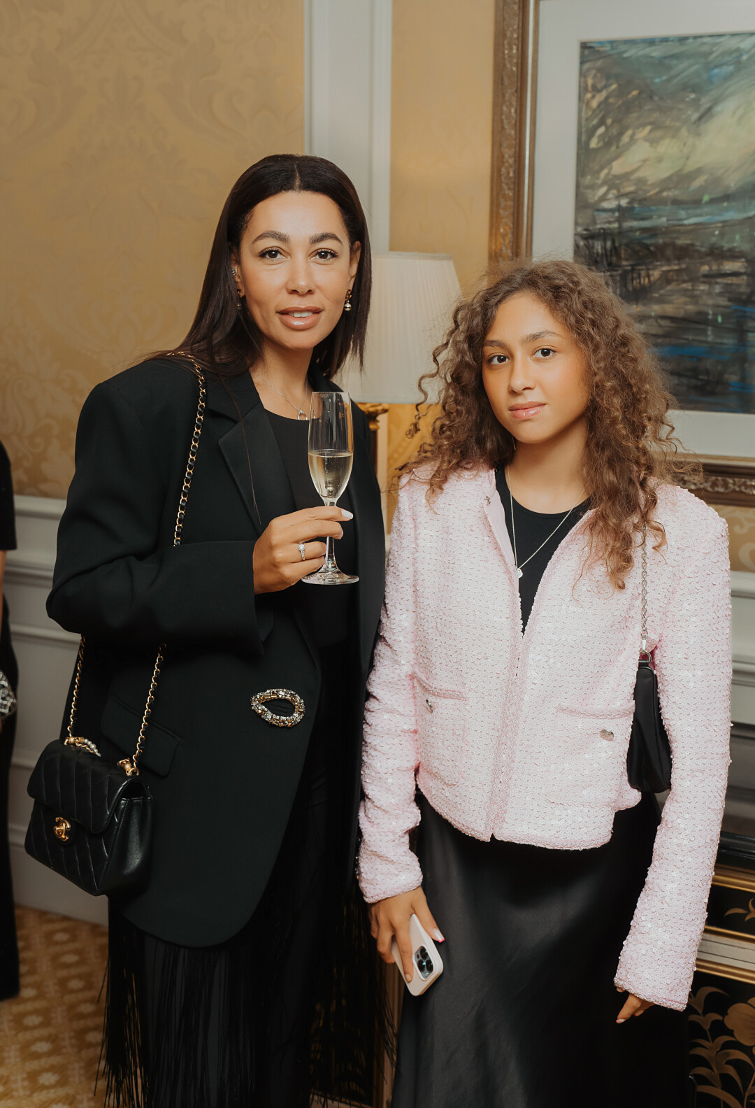 Фатума Скрупская с дочерью