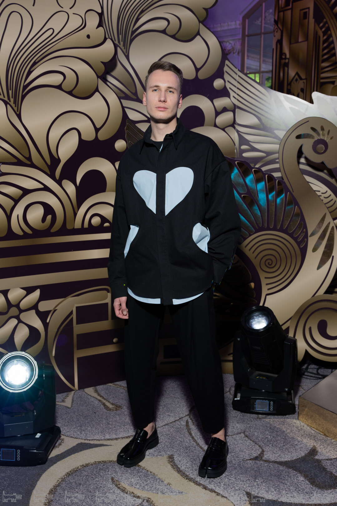 Роман Меркушин