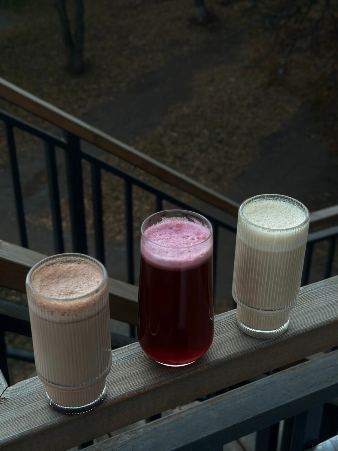 Раф «Нутелла», каркаде «Чили-клубника», латте «Кешью-Кокос», 260 рублей за объем М